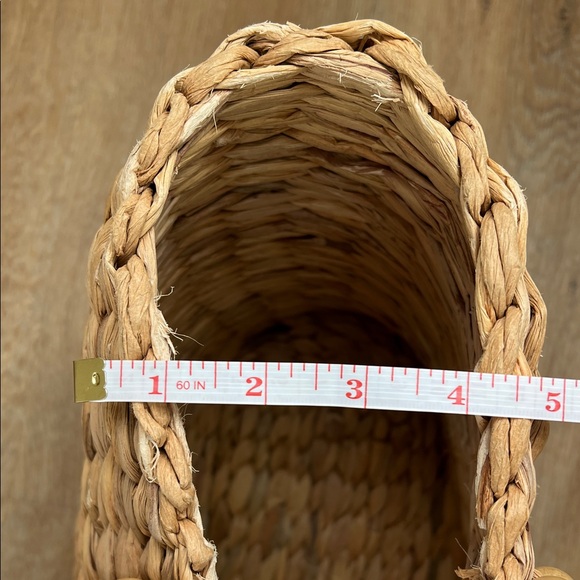 Bohemian Style Natural Woven Tote Bag with Wooden Handles - Picture 11 of 14